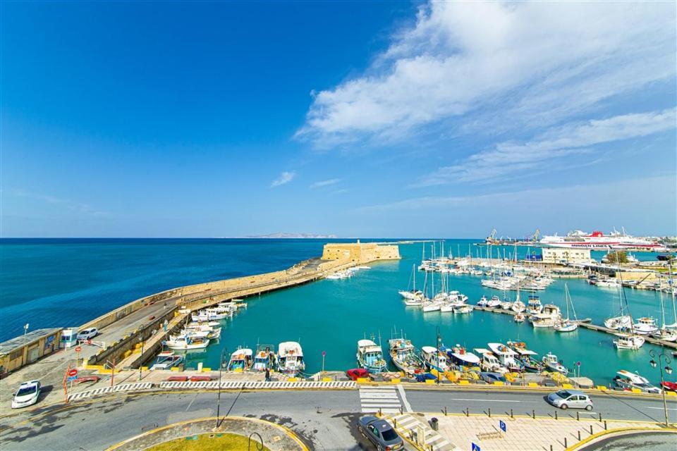 Casa Al Mare Sea View Heraklion City Center Exterior photo