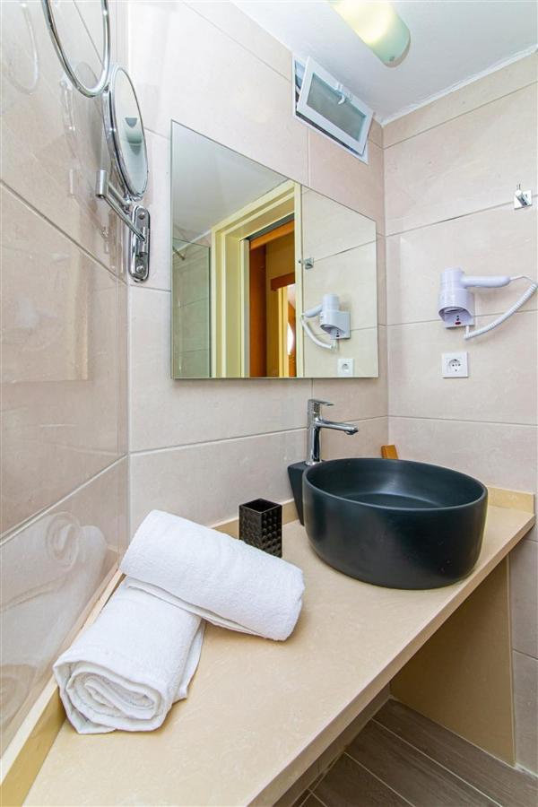 Casa Al Mare Sea View Heraklion City Center Exterior photo